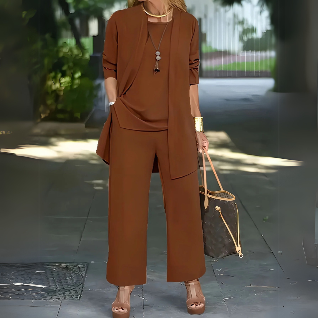 Macaria | Coordinato tre pezzi fatto a mano