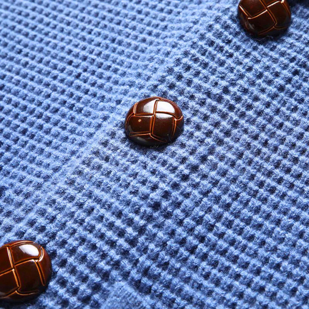 Cardigan in Lana Spessa di Linden