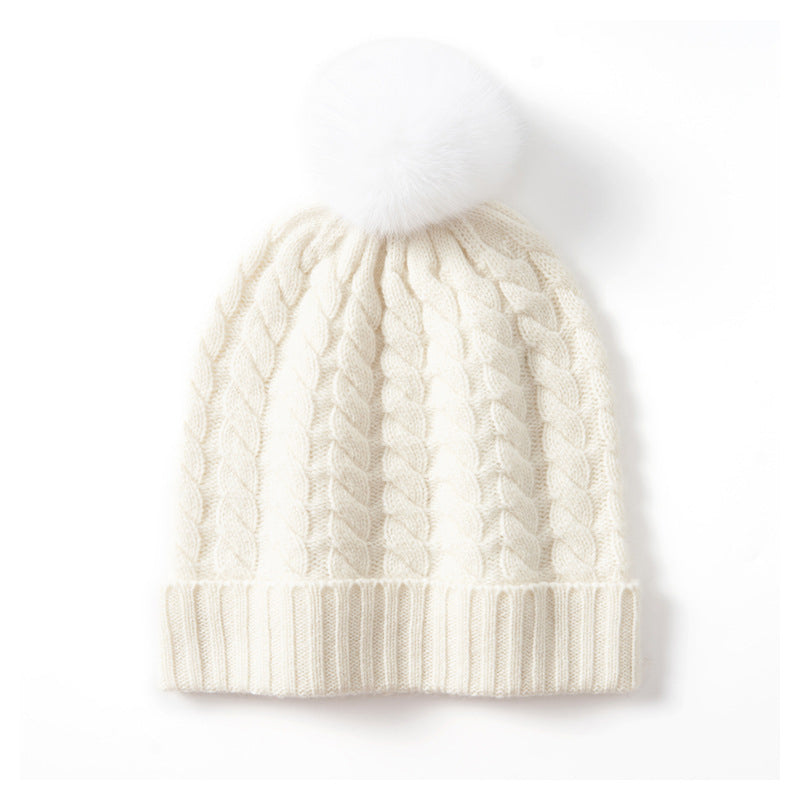 Beanie in Maglia a Treccia con Pompon Alpine