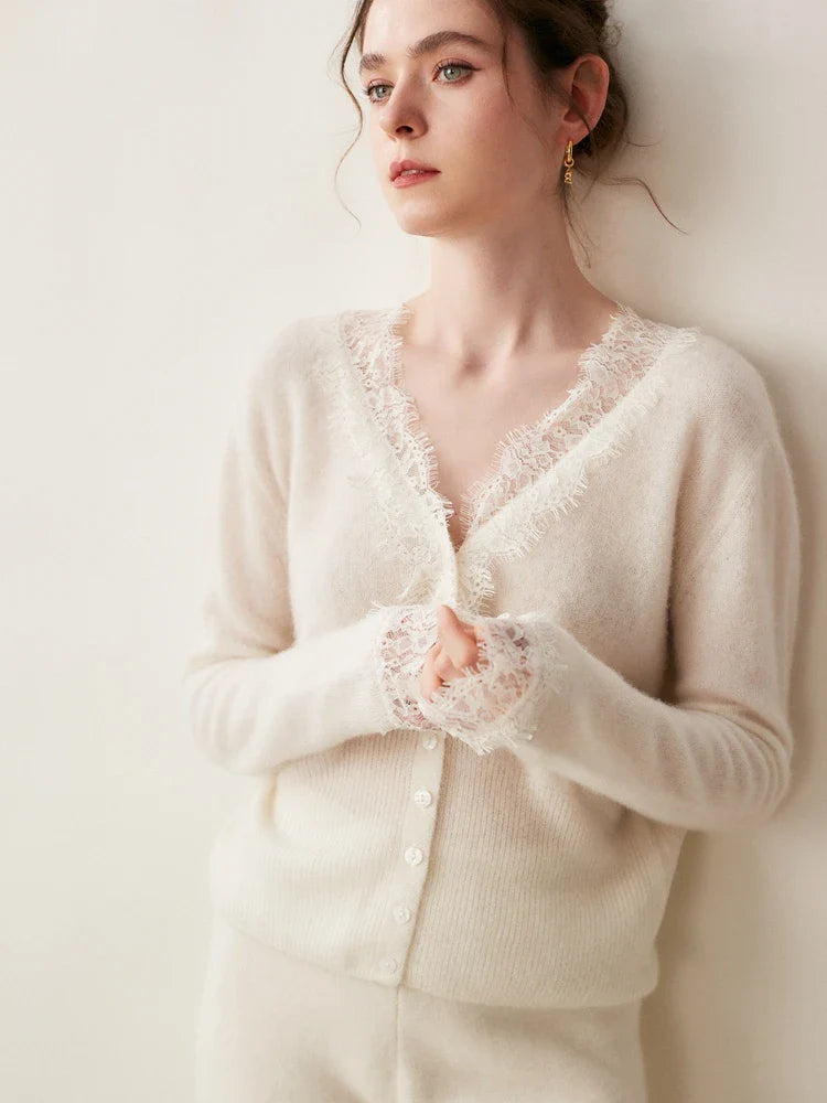 Cardigan in Cashmere con Pizzo Charlotte