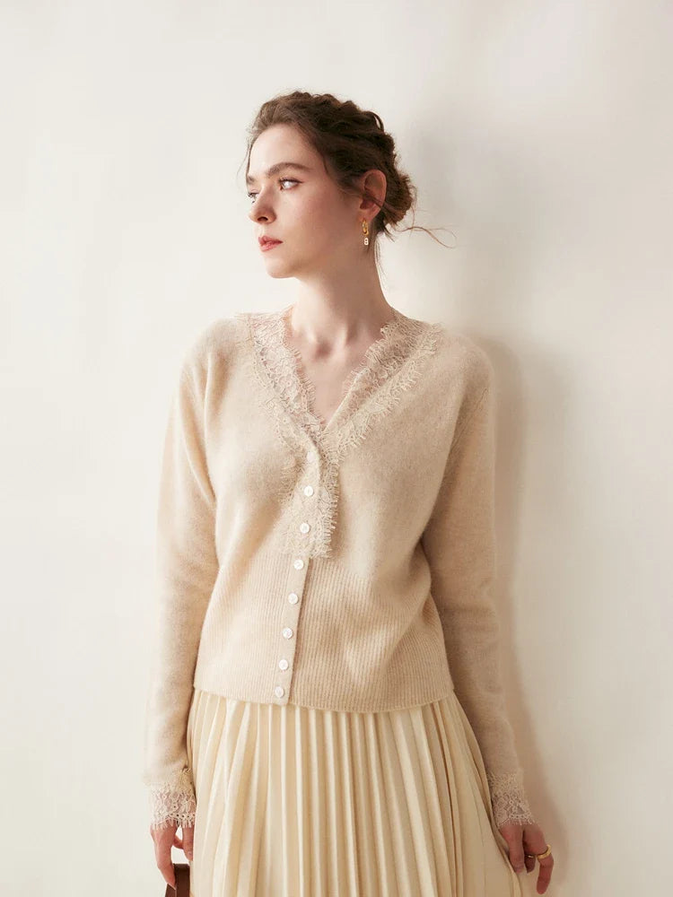 Cardigan in Cashmere con Pizzo Charlotte