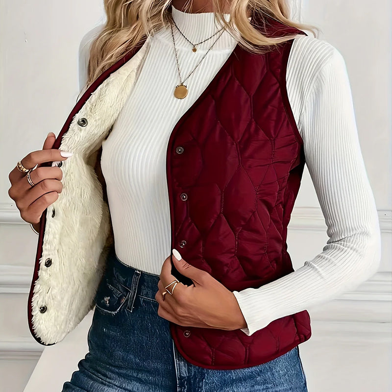 Gilet da donna trapuntato con chiusura a scatto e fodera in Sherpa