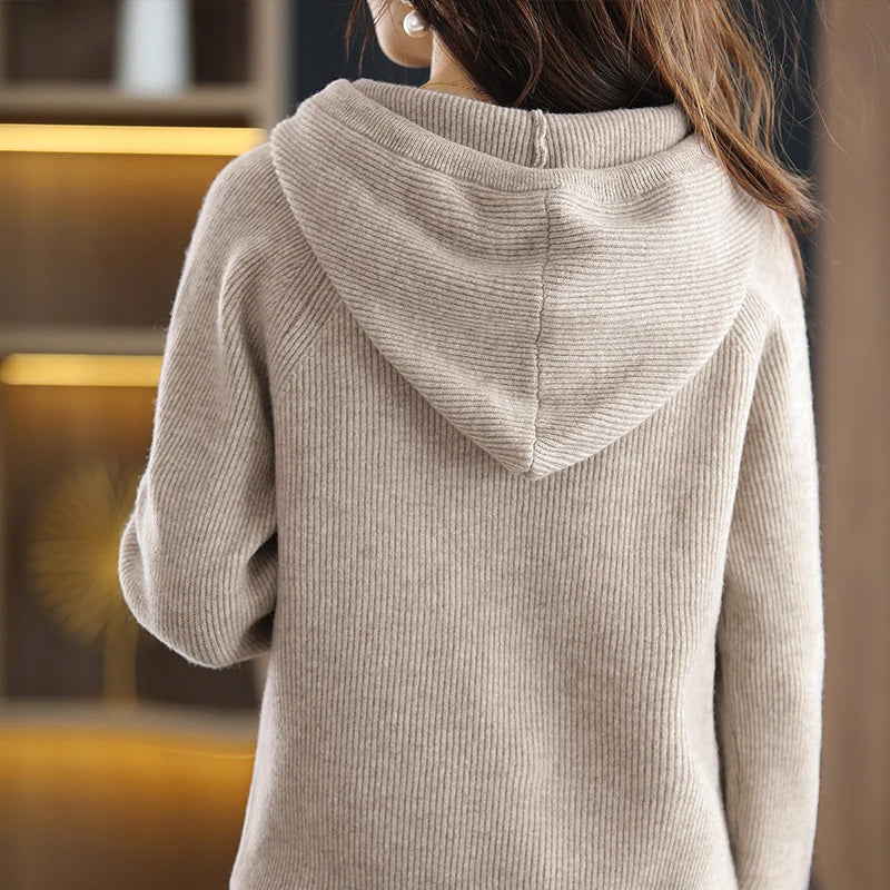 Maglione Donna in Cashmere e Lana con Cappuccio