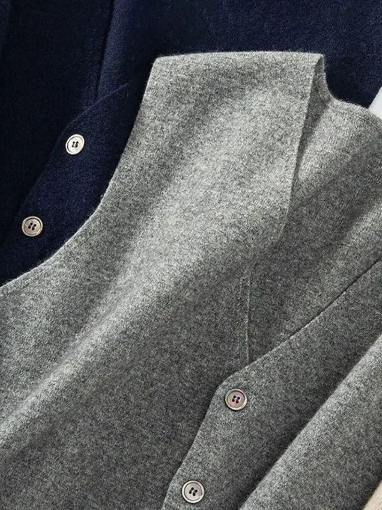 Cardigan in Cashmere - Viretti