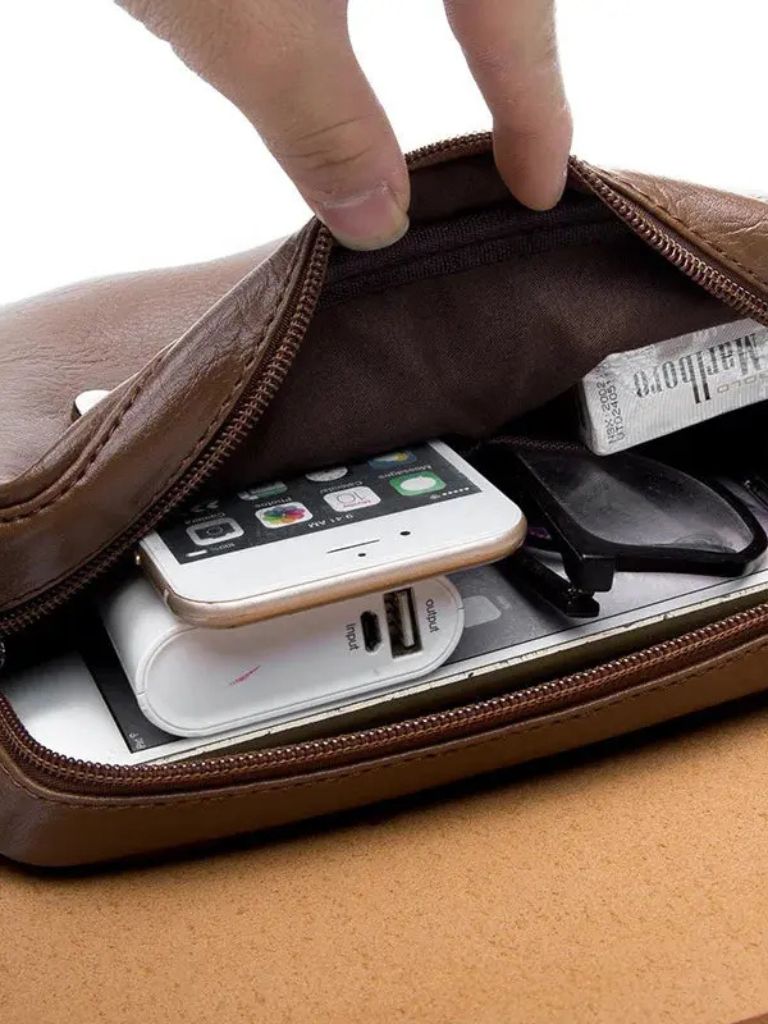 Borsa a Spalla in Pelle Essenziale di Milano - Viretti