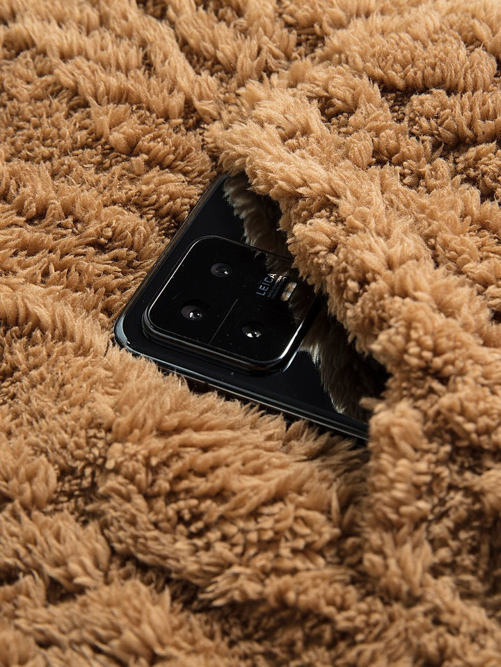 Felpa con cappuccio teddy in jacquard geometrico