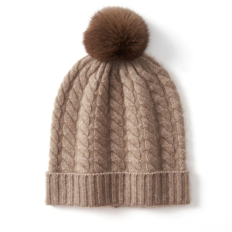 Beanie in Maglia a Treccia con Pompon Alpine