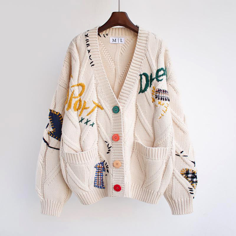 Cardigan Retro Revival di Valentina Rossi