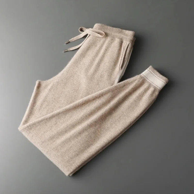 Completo in Cashmere Emory con Collo Rotondo