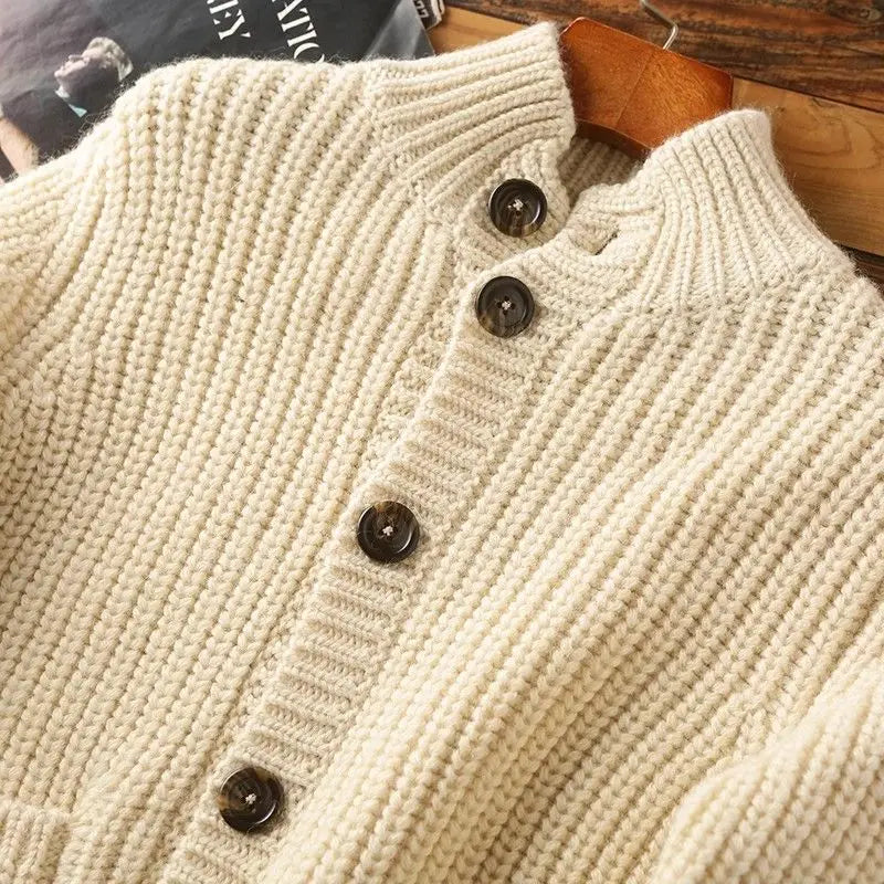 Cardigan in Lana con Collo Alto Mason