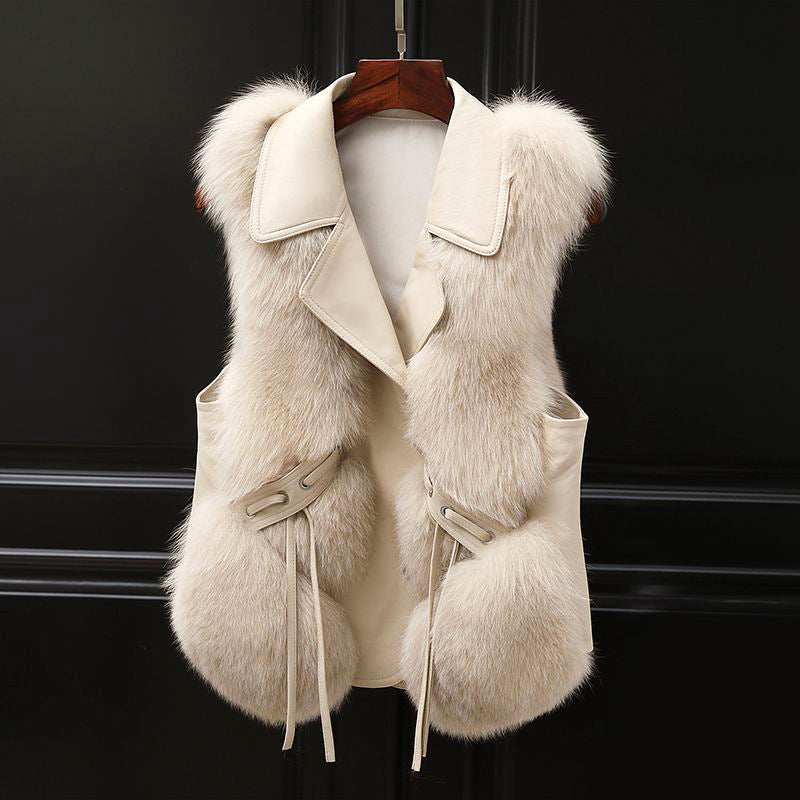 Gilet da Donna in Pelliccia Sintetica con Collo a Revers e Cintura