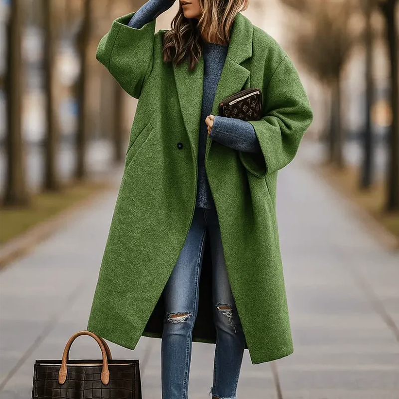 Cappotto lungo da donna con ampio colletto in vari colori